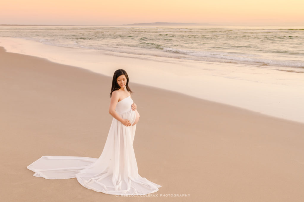 Noosa Maternity Photos Main Beach