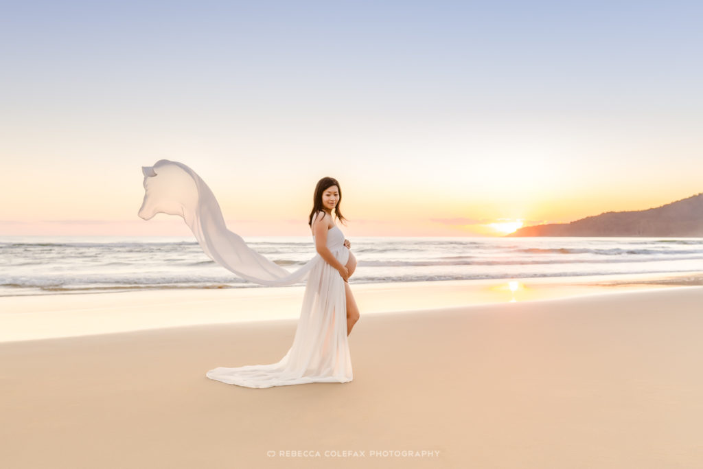 Noosa Maternity Photos Main Beach