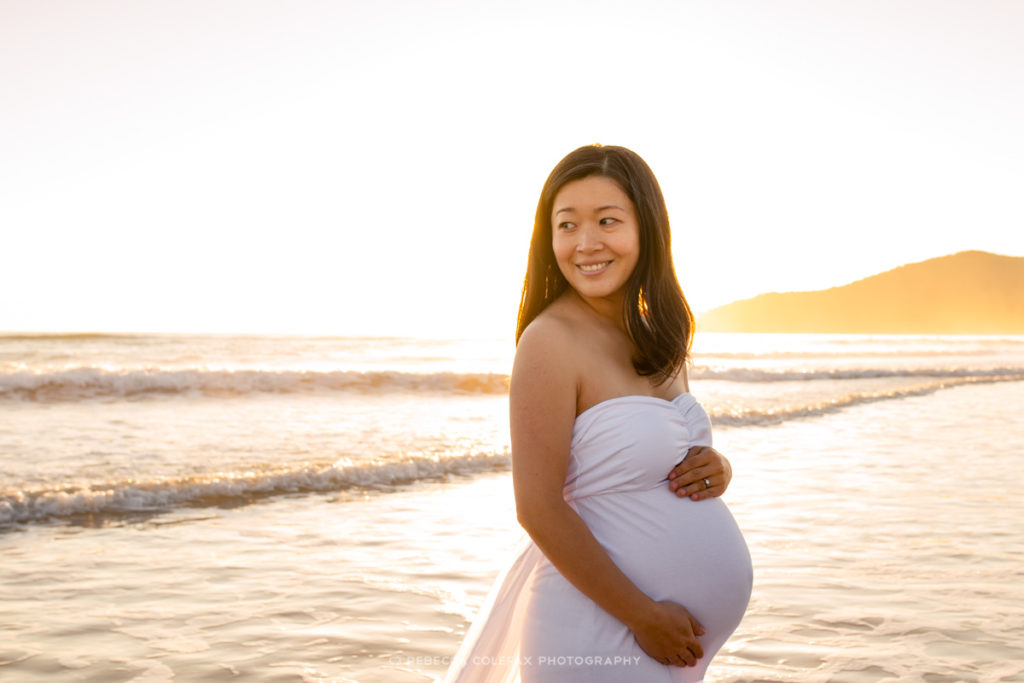 Noosa Maternity Photos Main Beach