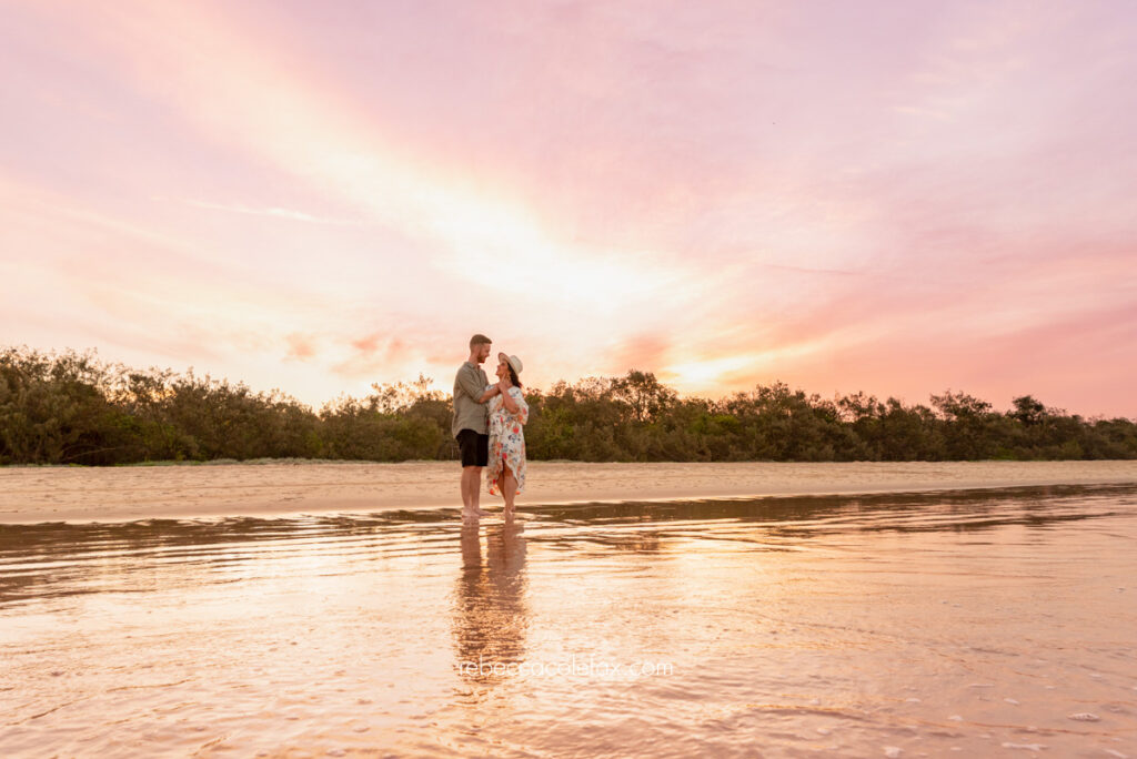 Noosa couple photographer