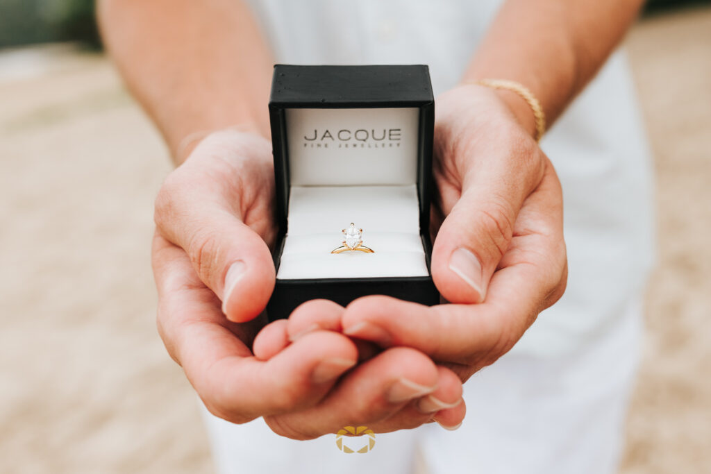 How to propose in Noosa