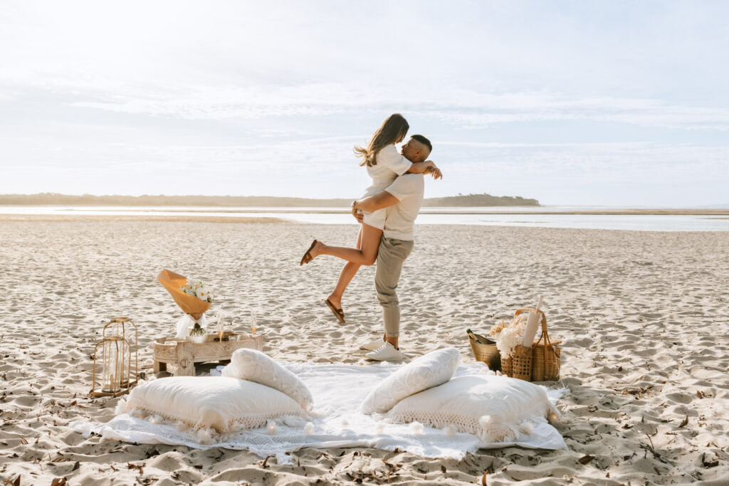 Noosa Picnic Proposal Photos by Noosa Photography Co